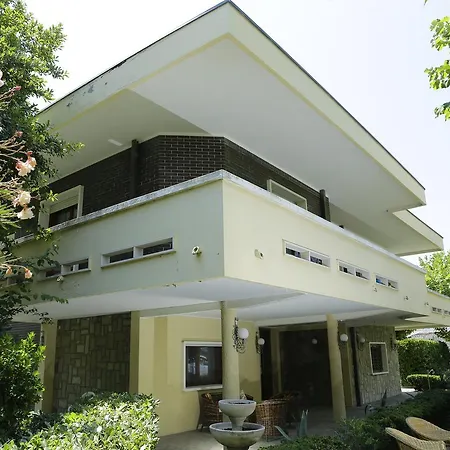 Villa Rimini Apartman *
